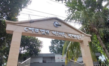 শেরপুরে সহায়তার টোপ দিয়ে বৃদ্ধার স্বর্ণের চেন নিয়ে উধাও ২ যুবক